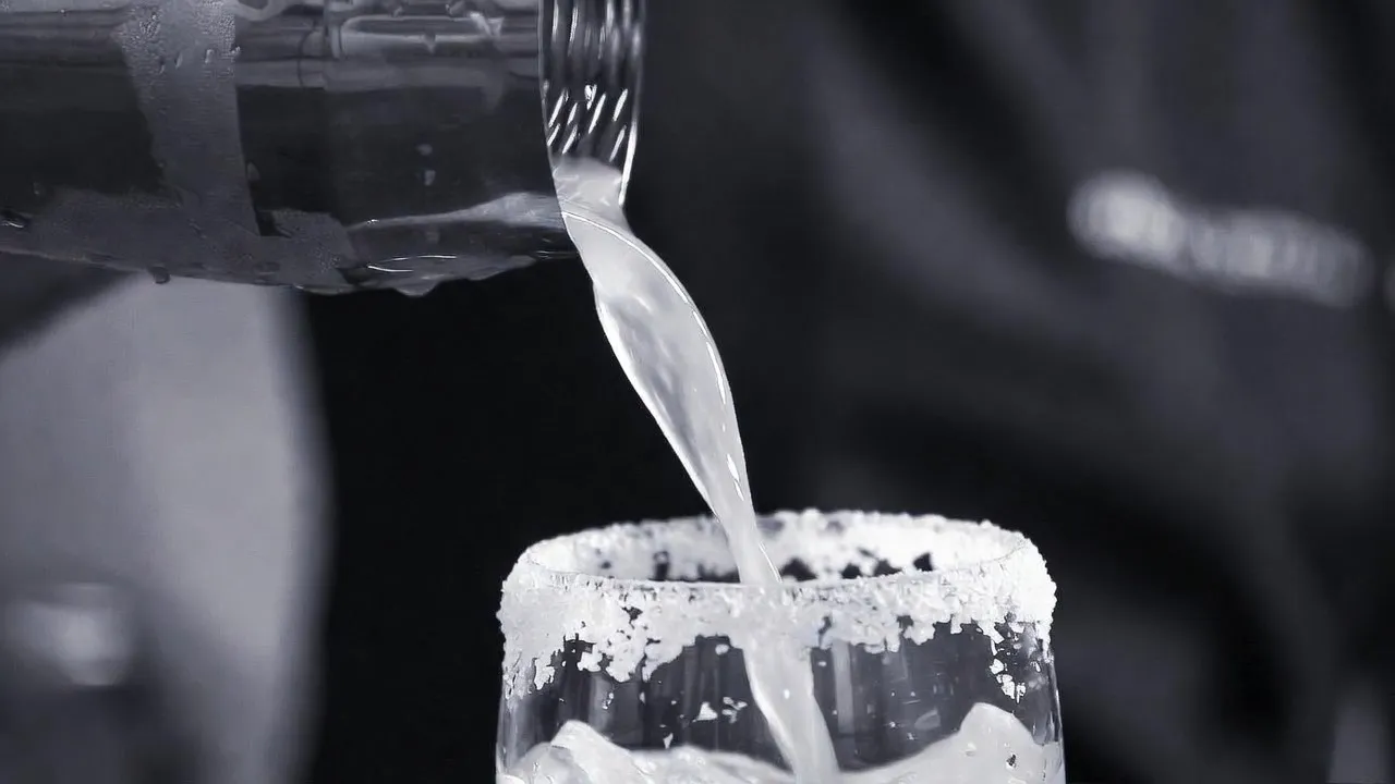 Option 2: Virgin Margarita WITHOUT Soda (The Purist's Style) Step-by-Step Instructions